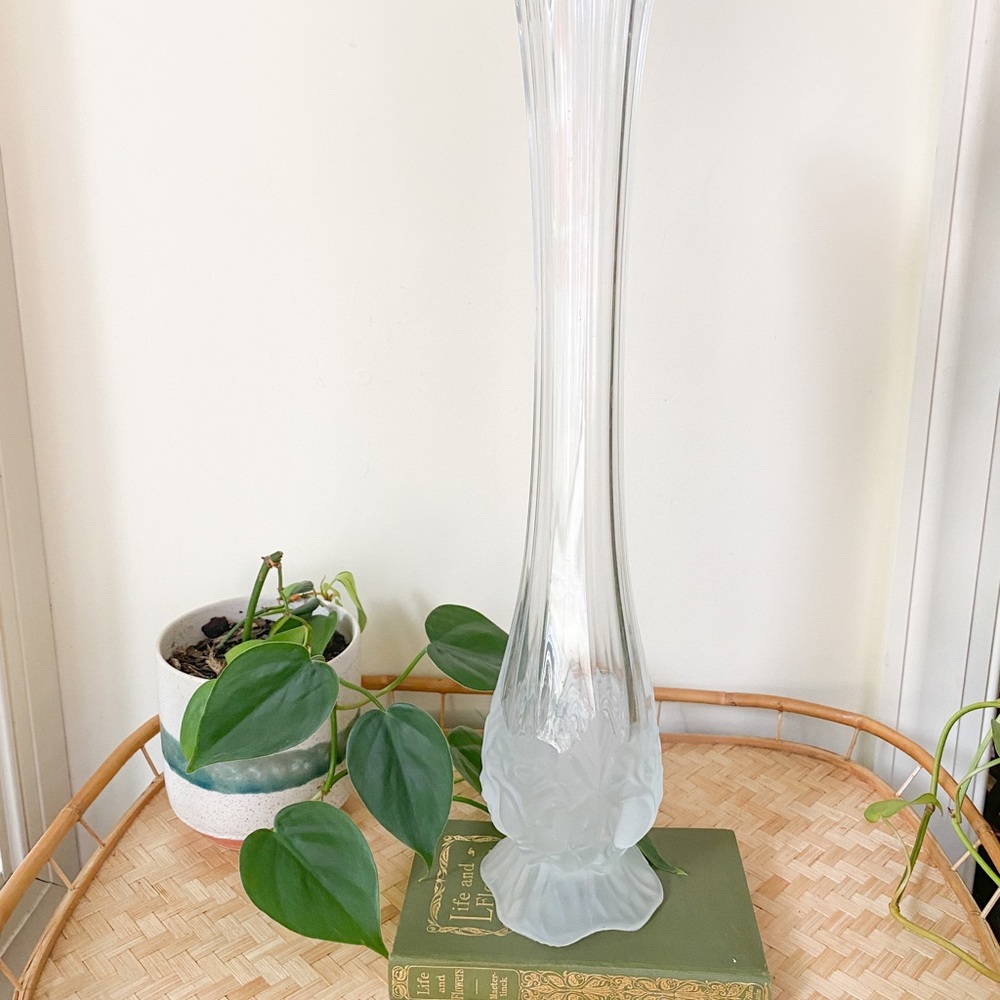 SOLD Vintage MCM Clear Glass Swung Vase - Picture 2 of 4